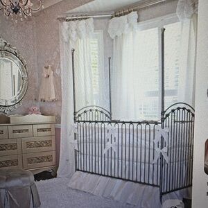 Bratt Decor Venetian Classic Iron crib. Pewter